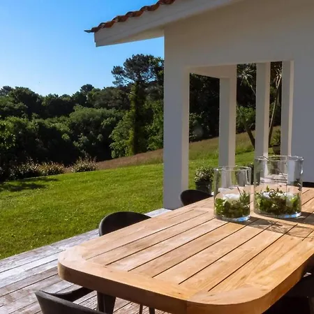 Belle Maison Avec Vue *